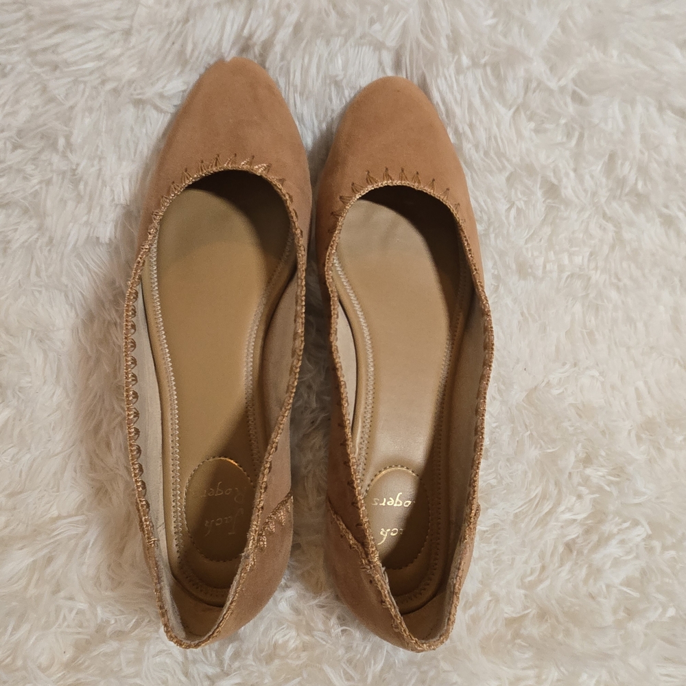 Jack Rogers tan suede women's flats - Picture 3 of 5